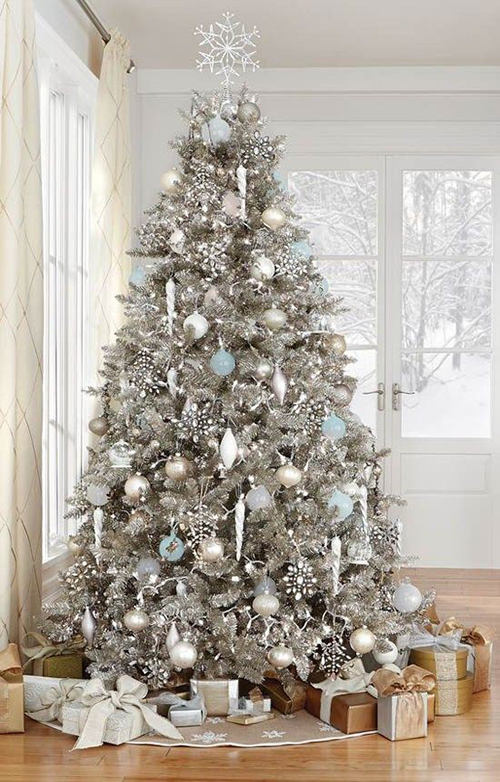 Que comece a contagem regressiva para o Natal! A decoração natalina já começa a aparecer e nos inspira a pensar na deco dentro de nossas casas. 